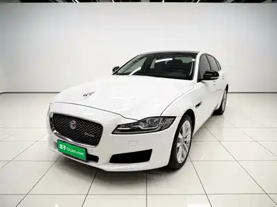 Jaguar XFL 2018