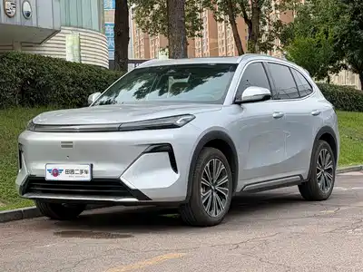 Geely Galaxy Starship 7 EM-i 2025