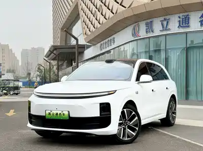 Li Auto L6 2024