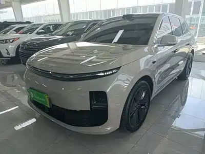 Li Auto L6 2024