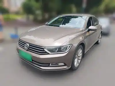 Volkswagen Magotan 2016