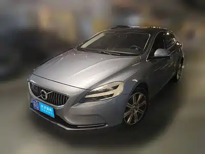 Volvo V40 2017