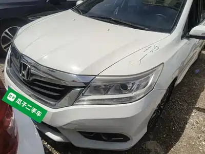 Honda Lingpai 2015