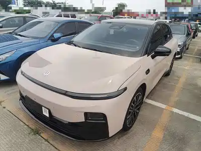 Leapmotor B01 2025