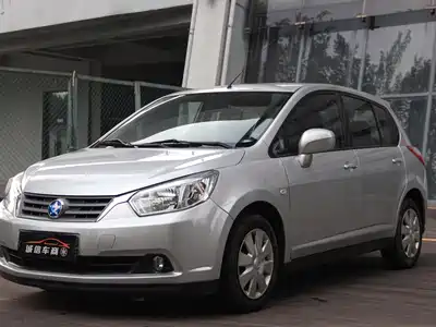 Venucia R50 2014