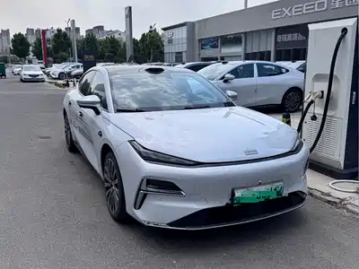 Geely Galaxy Xingyao 8 2025