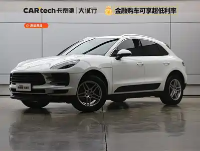 Porsche Macan 2020