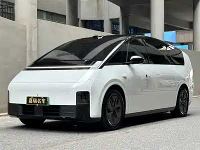 Li Auto MEGA 2025