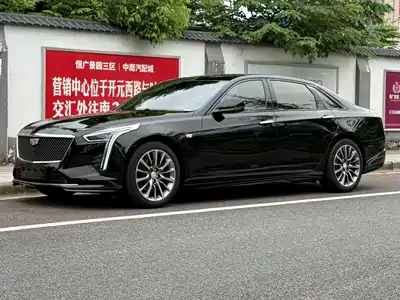 Cadillac CT6 2022