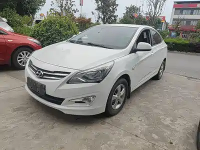 Hyundai Verna 2016