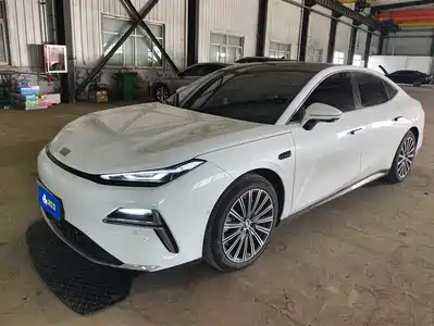 Geely Galaxy Xingyao 8 2025