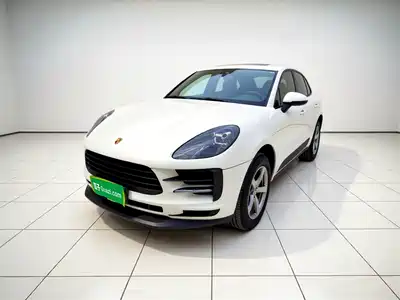 Porsche Macan 2020