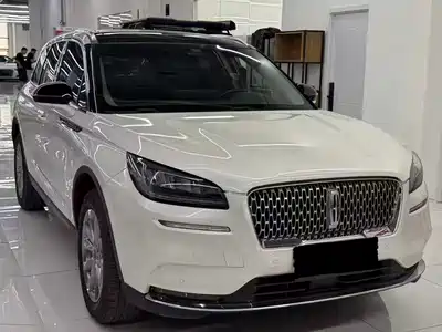 Lincoln Adventurer 2020