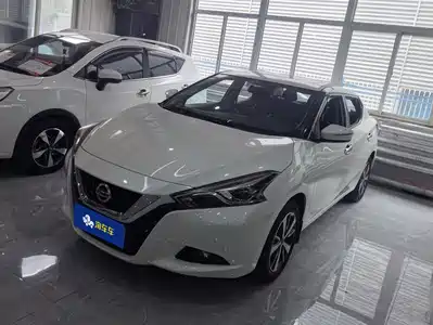 Nissan Bluebird 2020