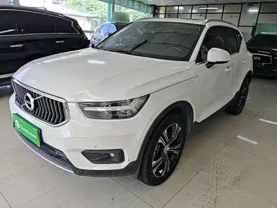 Volvo XC40 2021