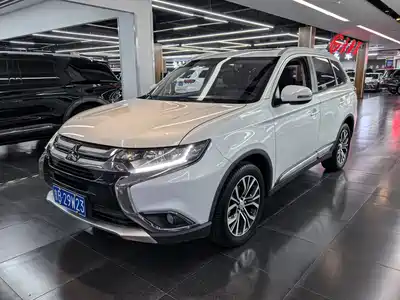 Mitsubishi Outlander 2017