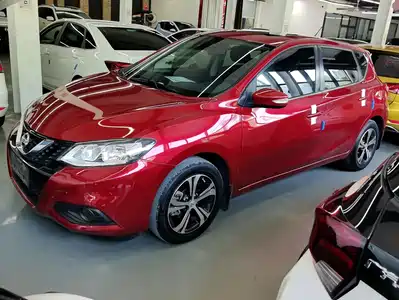 Nissan Tiida 2019