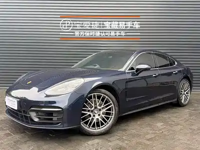 Porsche Panamera 2022