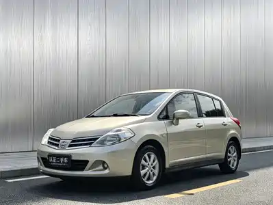 Nissan Tiida 2011