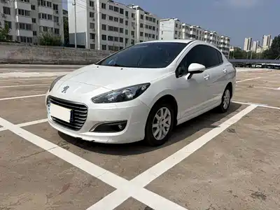 Peugeot 308 2016