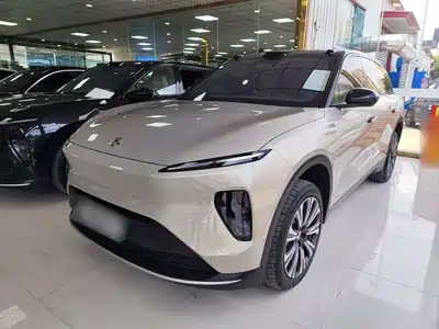 NIO ES8 2024