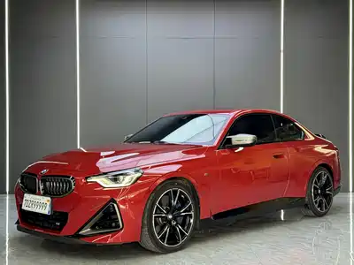 BMW M240i 2025