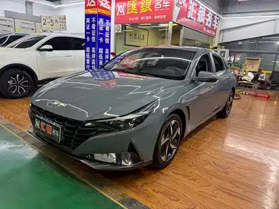 Hyundai Elantra 2021