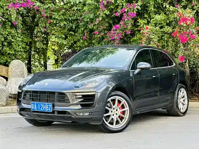 Porsche Macan 2016