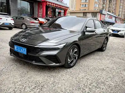 Hyundai Elantra 2023