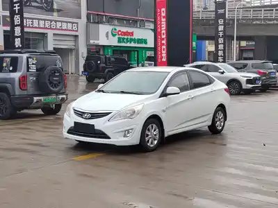 Hyundai Verna 2013