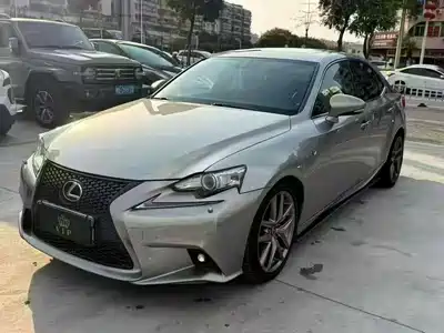 Lexus IS 2017