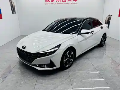 Hyundai Elantra 2023