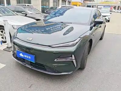 Geely Galaxy Xingyao 8 2025