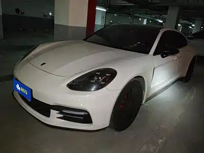 Porsche Panamera 2018