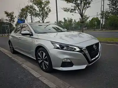 Nissan Teana 2022