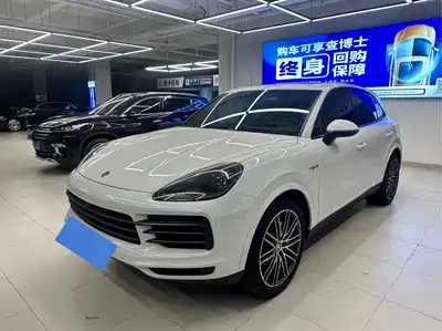 Porsche Cayenne New Energy 2023