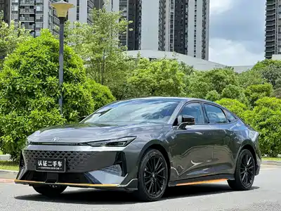 Changan UNI-V 2025