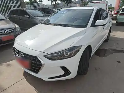 Hyundai Elantra 2020