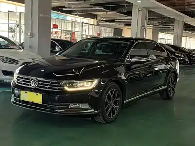 Volkswagen Magotan 2016
