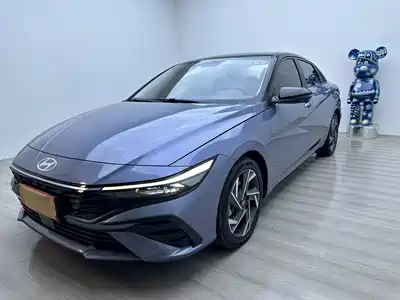 Hyundai Elantra 2023