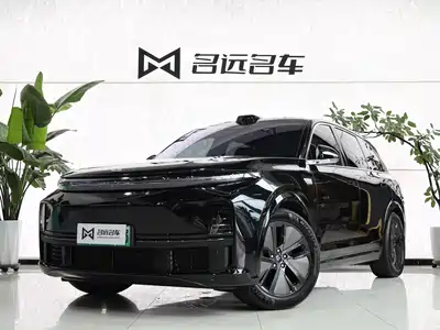 Li Auto L7 2025