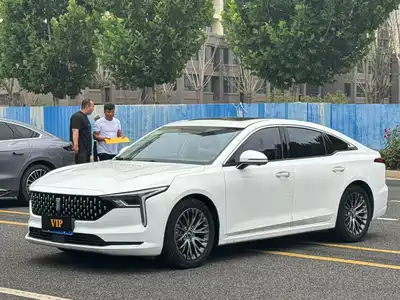 Besturn B70 2022