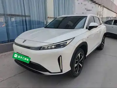 Roewe D5X DMH 2024