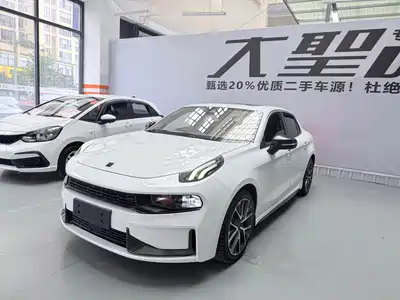 Lynk & Co 03 2020