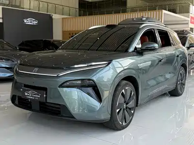BYD Tang L 2025