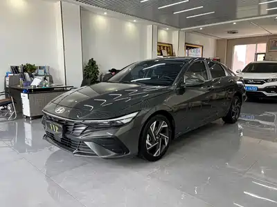 Hyundai Elantra 2024