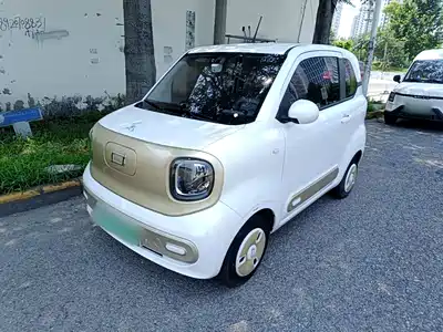 Besturn Pony 2025