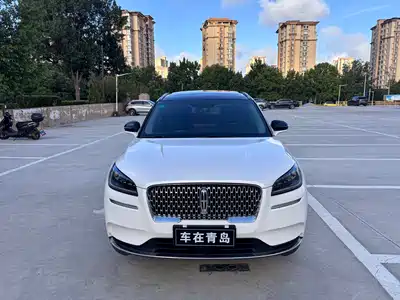 Lincoln Adventurer 2020