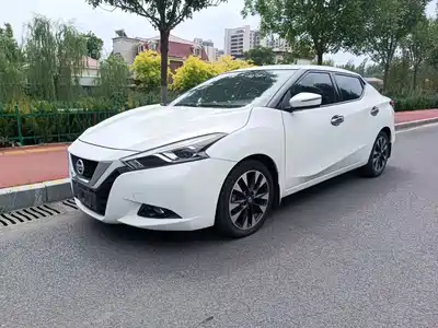 Nissan Bluebird 2016