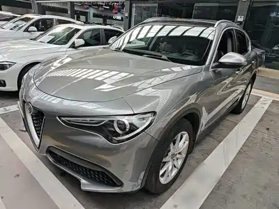 Alfa Romeo Stelvio 2019